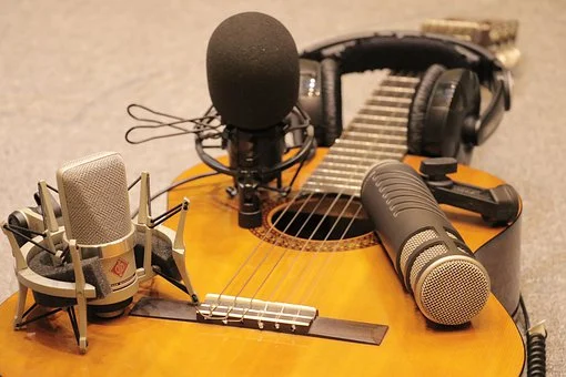 怎样给宣传片配音?宣传片配音注意事项。 怎样给宣传片配音?宣传片配音注意事项。